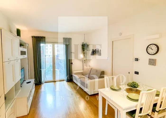 Home in Town - Milano centrale - Porta nuova district